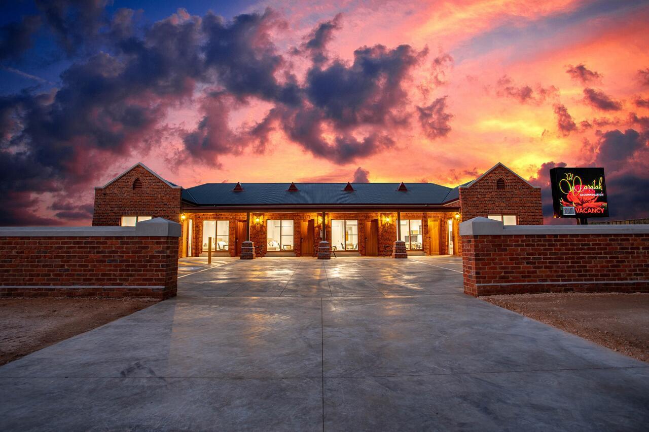 Red Waratah Accommodation Bendigo Bagian luar foto